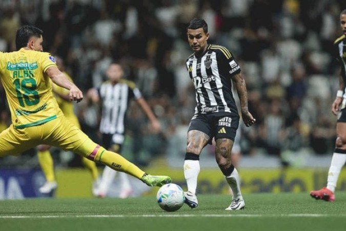 DUDU - Teve uma das suas melhores atuações desde sua chegada no Galo. Esteve muito ativo no ataque e teve quatro grandes oportunidades de marcar. Faltou ter uma efetividade melhor para ter uma grande noite na Arena MRV. Nota: 6,5 - Foto: Pedro Souza/Atlético