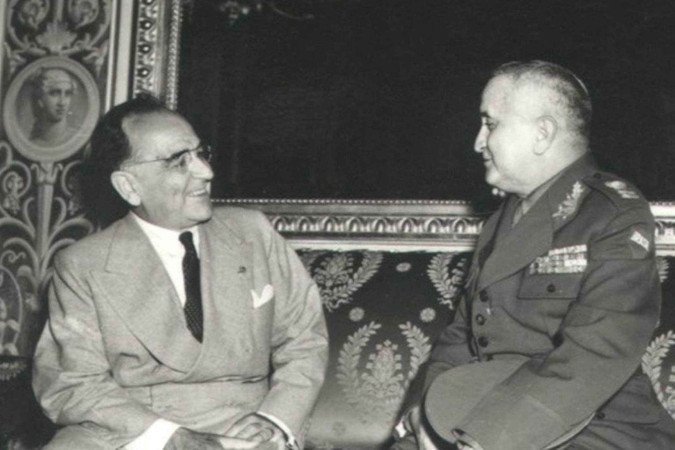 Encontro entre Getúlio Vargas e Eurico Gaspar Dutra - (crédito: Agencia Brasil/EBC) Encontro entre Getúlio Vargas e Eurico Gaspar Dutra - (crédito: Agencia Brasil/EBC)