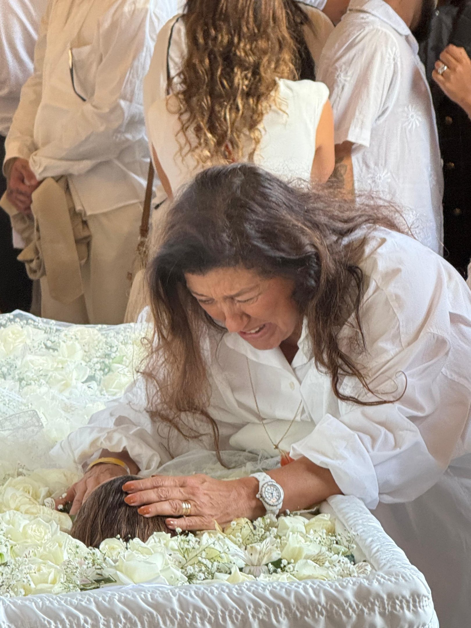 Regina Casé no velório de Preta Gil