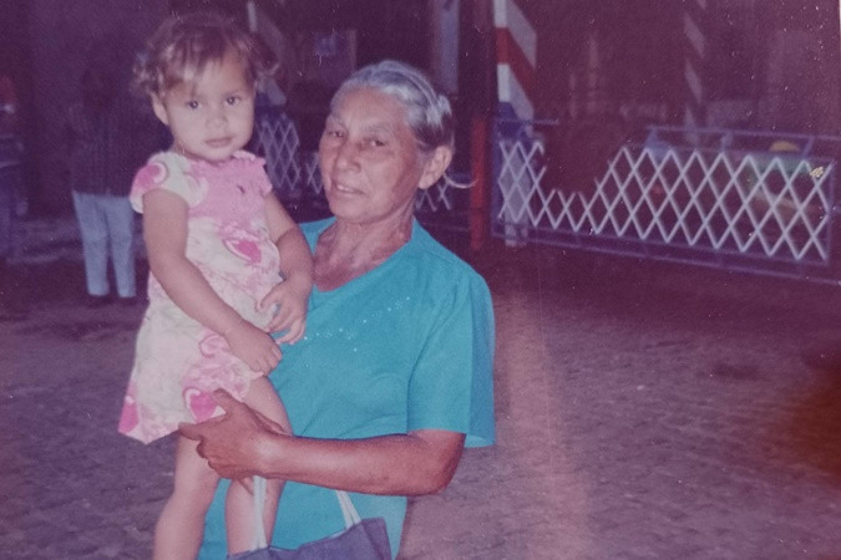 Dia dos avós: livros para celebrar raízes e afeto