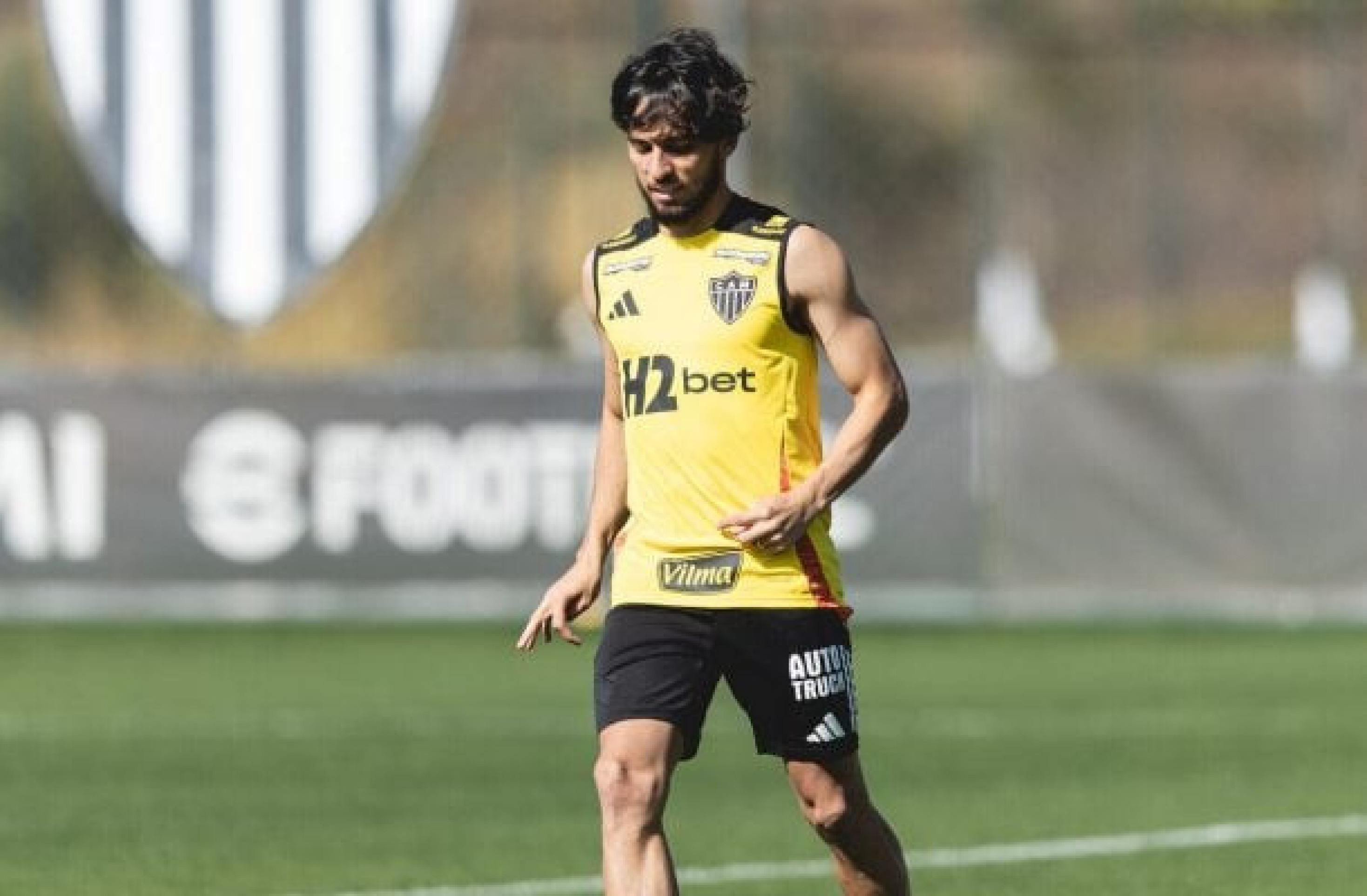 Biel é relacionado e pode estrear pelo Atlético contra o Flamengo