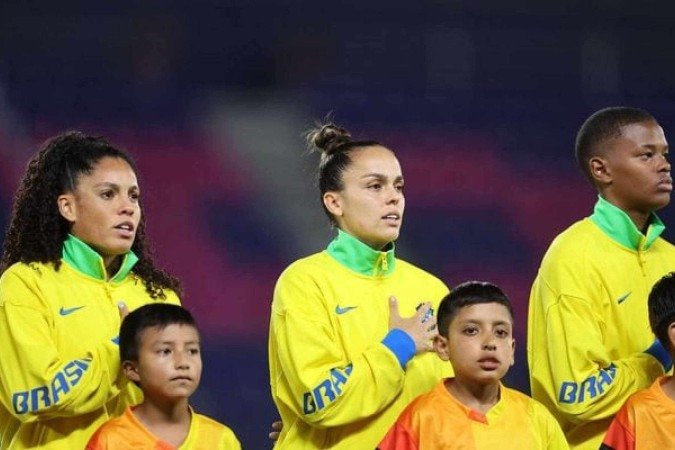 Gabi Portilho terminou o jogo contra a Colômbia no sacrifício  -  (crédito: Foto: Lívia Villas Boas/CBF)