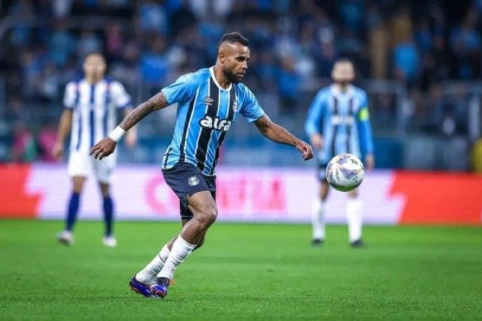 ALEX SANTANA – O pior em campo. Nada fez de concreto e acabou substituído corretamente no intervalo. NOTA: 4,0. Lucal Uebel/Grêmio