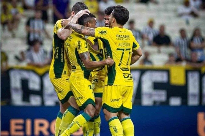 Mirassol empata com o Vitória  -  (crédito: Foto: Reprodução/Premiere)