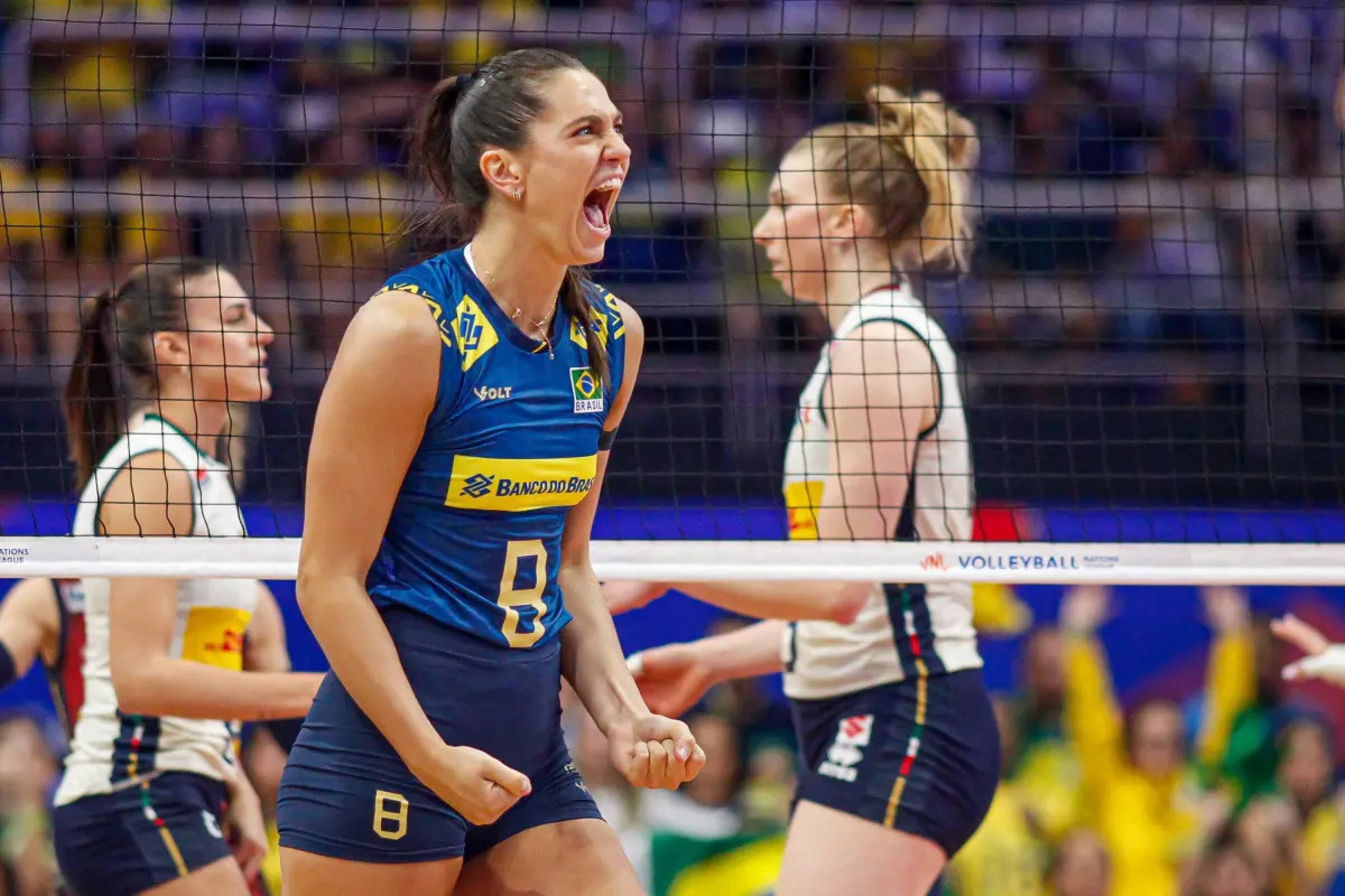 Conheça Júlia Kudiess, a brasiliense que foi destaque na VNL Feminina