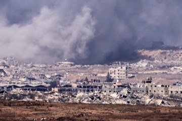 Explosões em área não contemplada pela suspensão dos ataques