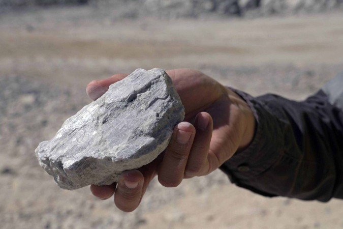 Exploração de minerais de terras-raras, usados na produção de bens de alta tecnologia, é alvo de uma corrida global - (crédito: Reuters) Exploração de minerais de terras-raras, usados na produção de bens de alta tecnologia, é alvo de uma corrida global - (crédito: Reuters)