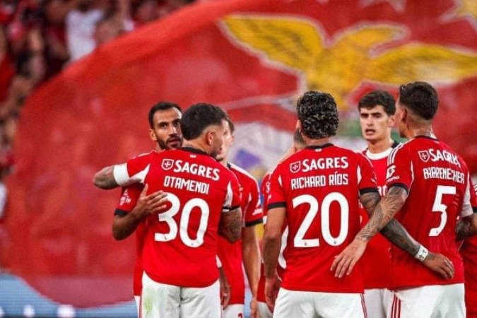 Richard Ríos se destacou na estreia com a camisa do Benfica - (crédito: Divulgação/Benfica) Richard Ríos se destacou na estreia com a camisa do Benfica - (crédito: Divulgação/Benfica)