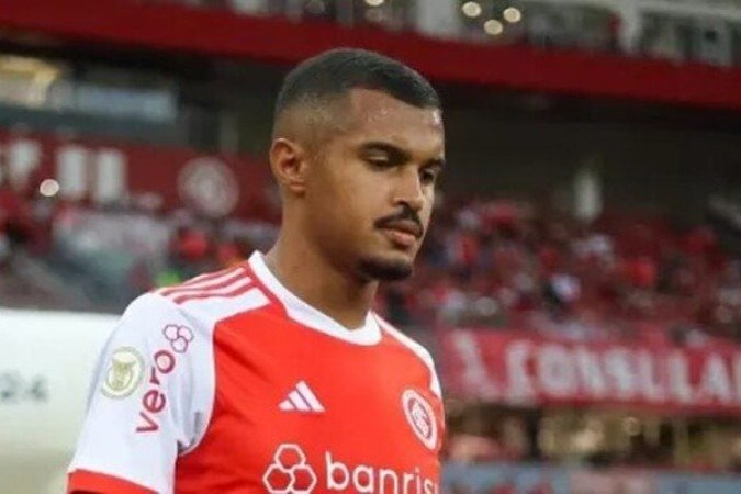 CLAYTON SAMPAIO  - Teve chance clara de gol depois que o Internacional começou a tentar reagir no primeiro tempo. Mas ficou por aí - NOTA 5,0 - Foto: Ricardo Duarte/Internacional