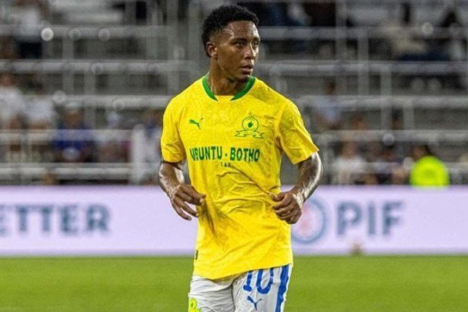 Lucas Ribeiro é um dos destaques do Mamelodi Sundowns, da África do Sul -  (crédito: Foto: Reprodução/Instagram)