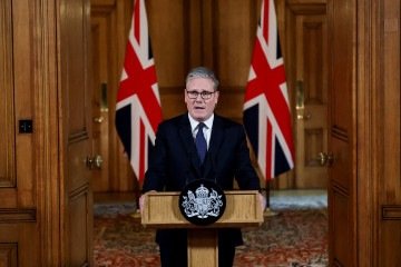  Britain's Prime Minister Keir Starmer makes an address following an emergency cabinet meeting on Gaza at 10 Downing Street in London on July 29, 2025. (Photo by Toby Melville / POOL / AFP)
      