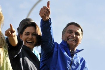 Ex-presidente Jair Bolsonaro participou, no último dia 29, ao lado de Michelle, de uma motociata com apoiadores pelas ruas de Brasília  -  (crédito: Minervino Júnior/CB/D.A.Press)