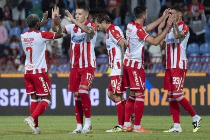 Estrela Vermelha goleia e se garante na próxima fase da Champions - (crédito: Foto: Divulgação / Estrela Vermelha) Estrela Vermelha goleia e se garante na próxima fase da Champions - (crédito: Foto: Divulgação / Estrela Vermelha)