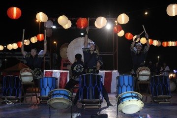 A festa, com o tema O chamado do tambor, destaca a simbologia do taiko (tambor japonês) - (crédito: Reprodução/Templo Shin Budista de Brasília) A festa, com o tema O chamado do tambor, destaca a simbologia do taiko (tambor japonês) - (crédito: Reprodução/Templo Shin Budista de Brasília)