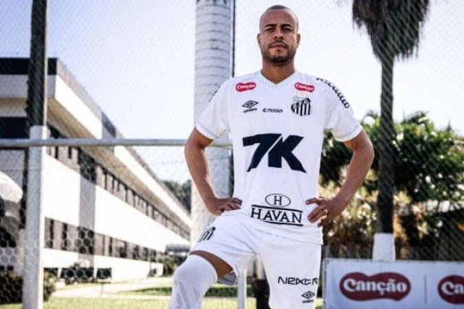 Mayke é anunciado como reforço do Santos - (crédito: Foto: Divulgação / Santos) Mayke é anunciado como reforço do Santos - (crédito: Foto: Divulgação / Santos)