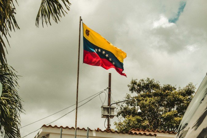 Bandeira da Venezuela -  (crédito: Roger Kuzna/Unsplash)