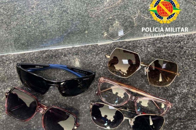 Entre os itens furtados, estavam óculos de sol - (crédito: PMDF) Entre os itens furtados, estavam óculos de sol - (crédito: PMDF)