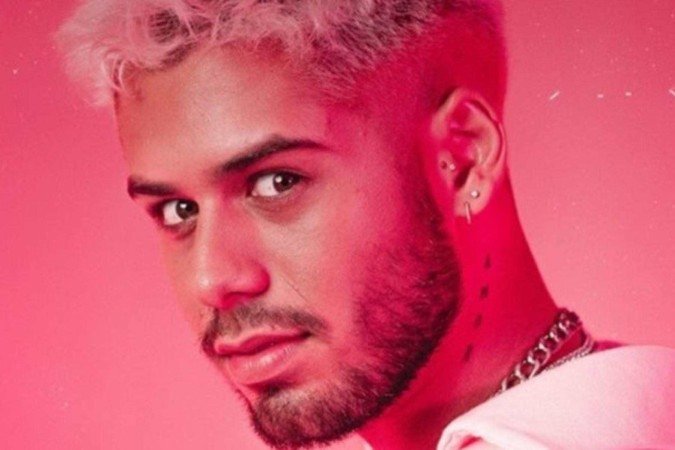 Ana Castela é flagrada com Zé Felipe, mas nega romance nos EUA -  (crédito: TMJBrazil)