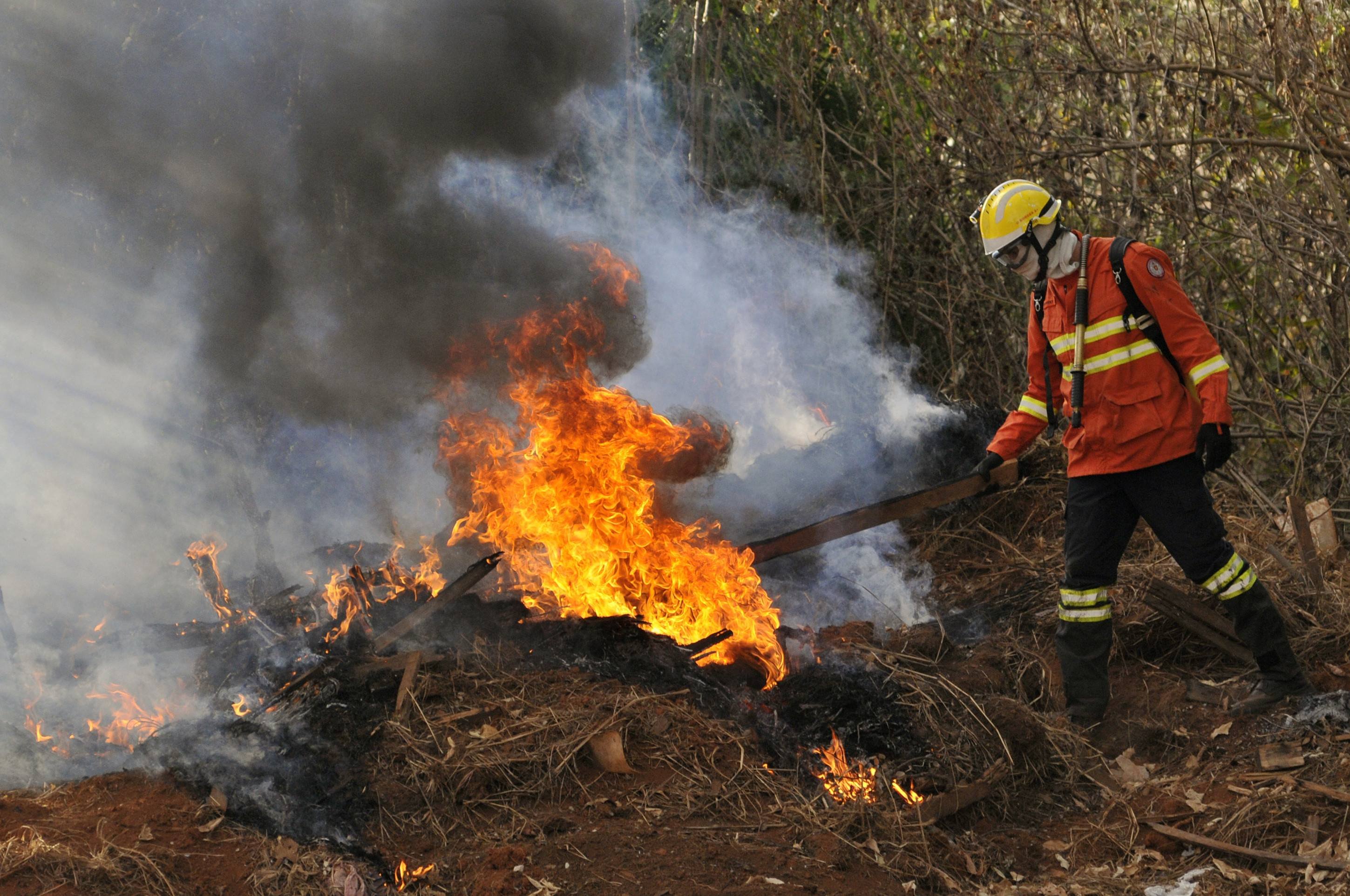 Equipamentos são prioritários no combate aos incêndios florestais