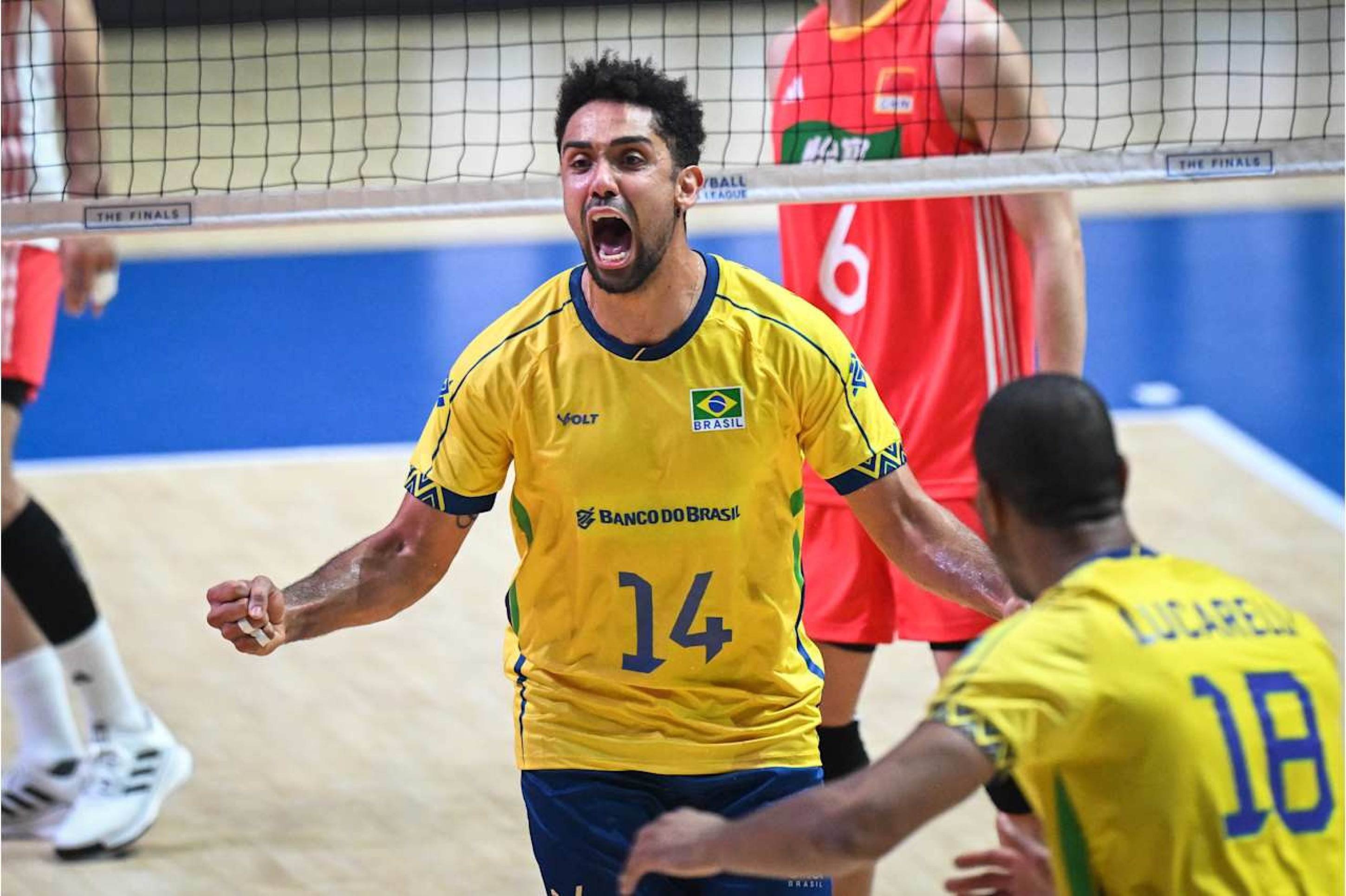Brasil vence China e vai à semi na Liga das Nações Masculina de Vôlei