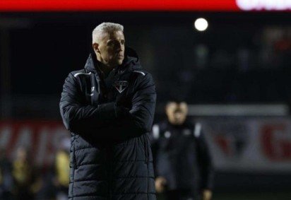 Crespo afirmou que São Paulo poderia ter conseguido uma vitória maior no Morumbis - (crédito: Foto: Rubens Chiri/São Paulo FC) Crespo afirmou que São Paulo poderia ter conseguido uma vitória maior no Morumbis - (crédito: Foto: Rubens Chiri/São Paulo FC)