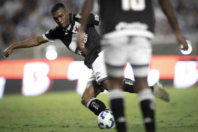 E a mira? Vasco peca nas finalizações e tem baixo índice de pontaria -  (crédito: Foto: Matheus Lima/Vasco)