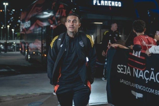 Jogador se apresenta para a partida decisiva do mata-mata nacional - (crédito: Foto: Pedro Souza / Atlético) Jogador se apresenta para a partida decisiva do mata-mata nacional - (crédito: Foto: Pedro Souza / Atlético)