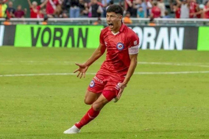 Alan Rodríguez é o terceiro reforço do Internacional na janela de transferências da metade da temporada -  (crédito: Foto: Reprodução / Internacional)