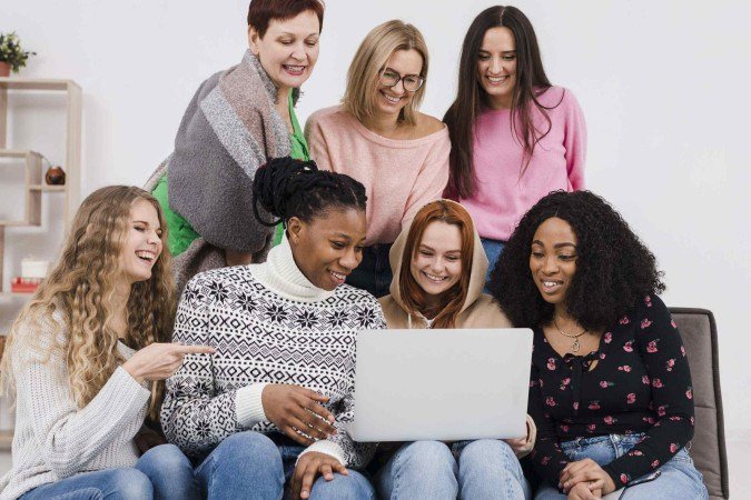 Comunicação feminina  -  (crédito:  Twix Production/Freepik )