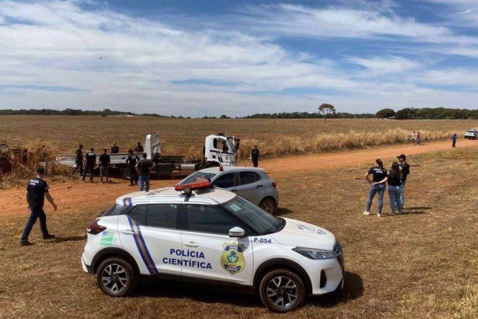Os policiais e as estagiárias, todos lotados na Delegacia de Silvânia, seguiam para Nerópolis para realizar um procedimento administrativo -  (crédito: Divulgação/PCGO)