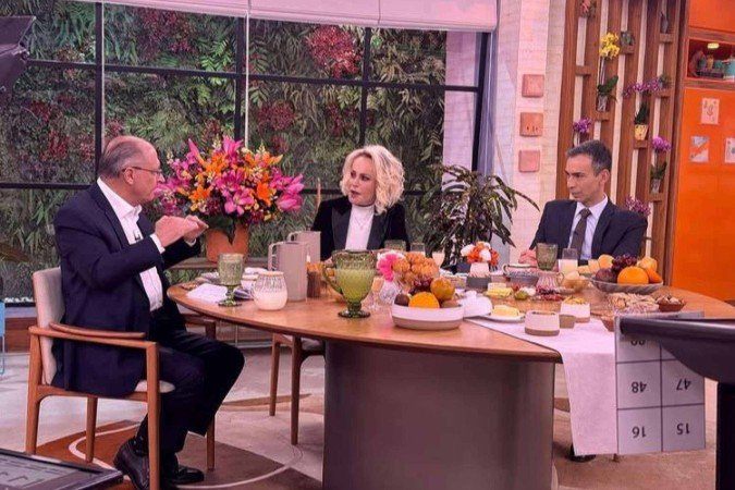 Apesar do impacto, Alckmin destacou que o Brasil continuará buscando alternativas para minimizar os prejuízos. Apesar do impacto, Alckmin destacou que o Brasil continuará buscando alternativas para minimizar os prejuízos.