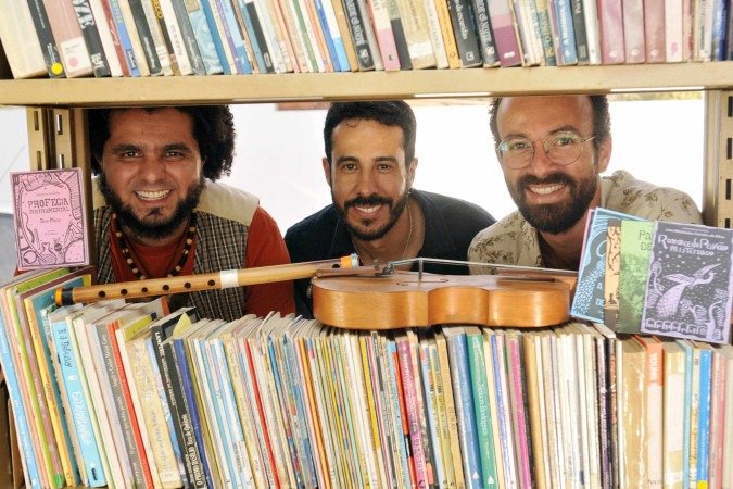 Os amigos cordelistas se conheceram por meio da literatura - (crédito: Fotos: Minervino Júnior/CB) Os amigos cordelistas se conheceram por meio da literatura - (crédito: Fotos: Minervino Júnior/CB)