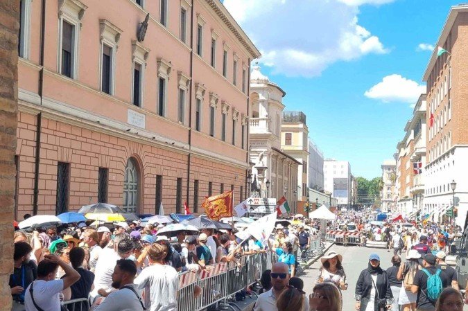 São mais de 1.400 pessoas, vindas de cerca de 20 países, que atenderam ao convite para participar do Jubileu da Igreja, organizado a cada 25 anos -  (crédito: Ronayre Nunes/CB/D.A Press)
