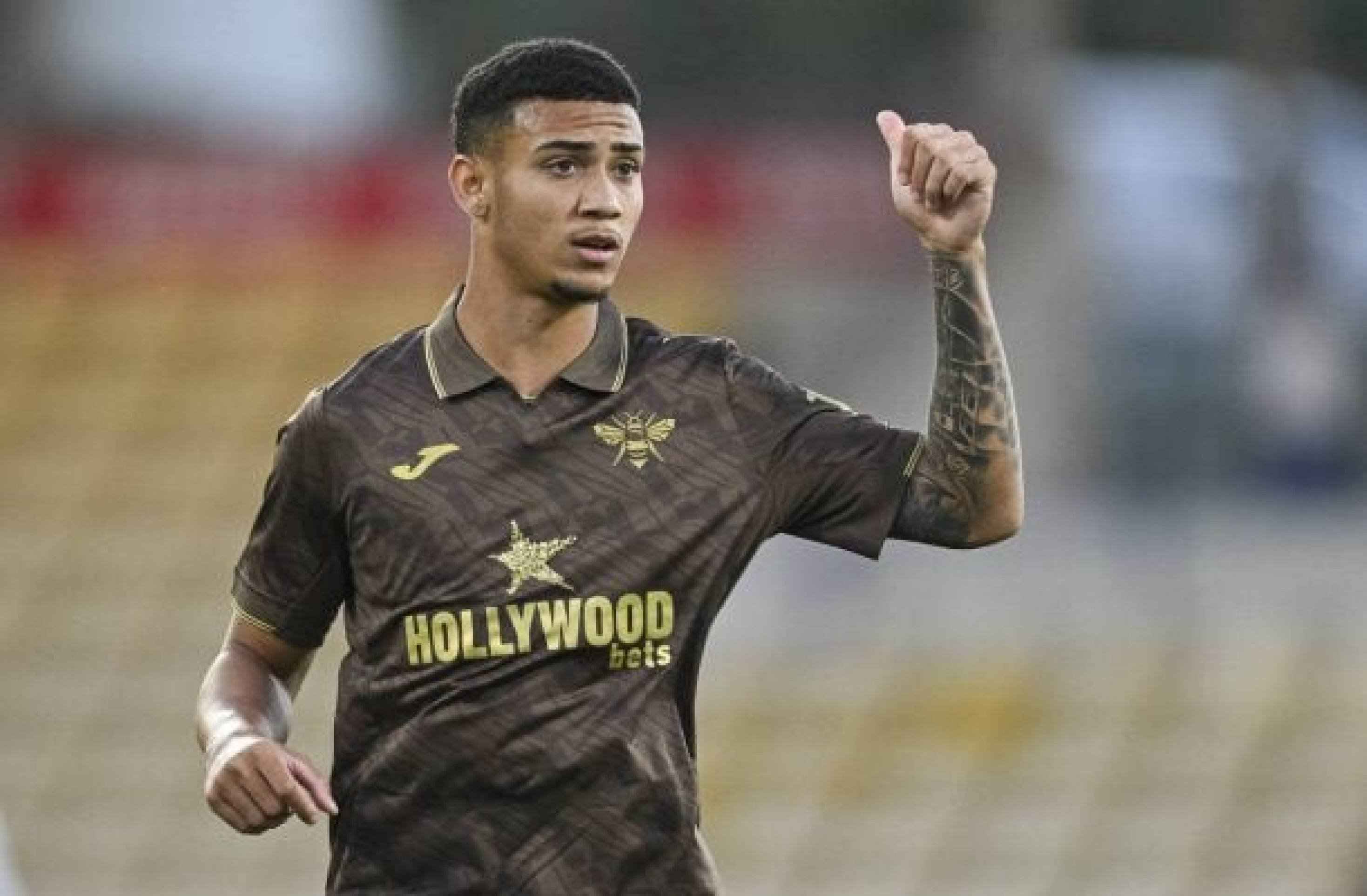 Bahia pode quebrar recorde de transferência do Nordeste por atacante do Brentford