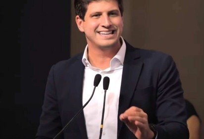 João Campos, presidente do PSB, garante apoio a Lula 