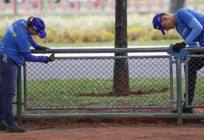 O Renova/DF é uma iniciativa de capacitação profissional aliada à recuperação de espaços públicos -  (crédito: JOEL RODRIGUES/Divulgação)