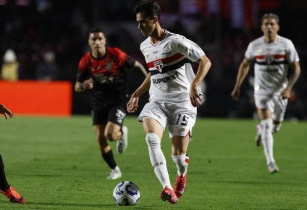 Foto: Rubens Chiri e Miguel Schincariol/Saopaulofc.net