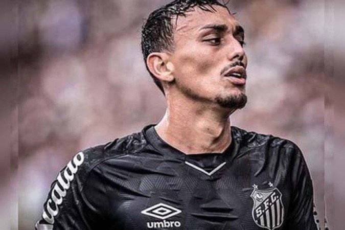 Diego Pituca recebe oferta de clube japonês para deixar o Santos - (crédito: Foto: Raul Baretta/ Santos FC) Diego Pituca recebe oferta de clube japonês para deixar o Santos - (crédito: Foto: Raul Baretta/ Santos FC)