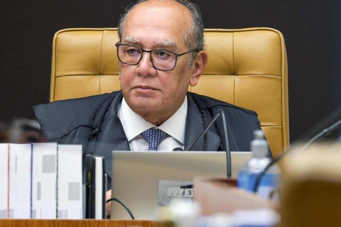 Gilmar Mendes durante sessão extraordinária de abertura do segundo semestre do Poder Judiciário
- (crédito: Rosinei Coutinho/STF) Gilmar Mendes durante sessão extraordinária de abertura do segundo semestre do Poder Judiciário
- (crédito: Rosinei Coutinho/STF)