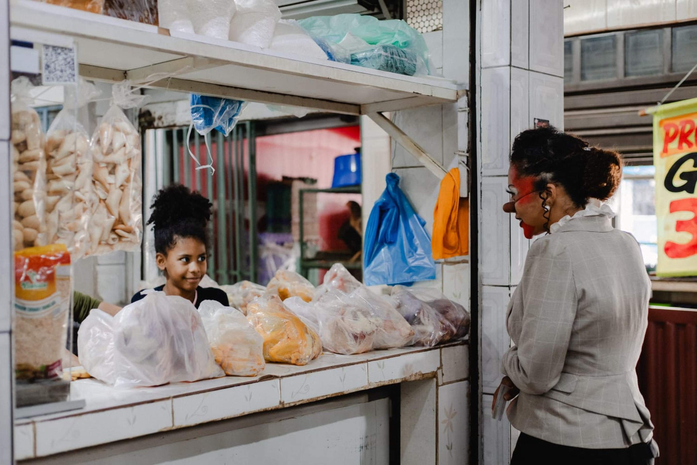 Grupo Nutra Teatro leva palhaçaria ao Paranoá neste sábado (2/8)