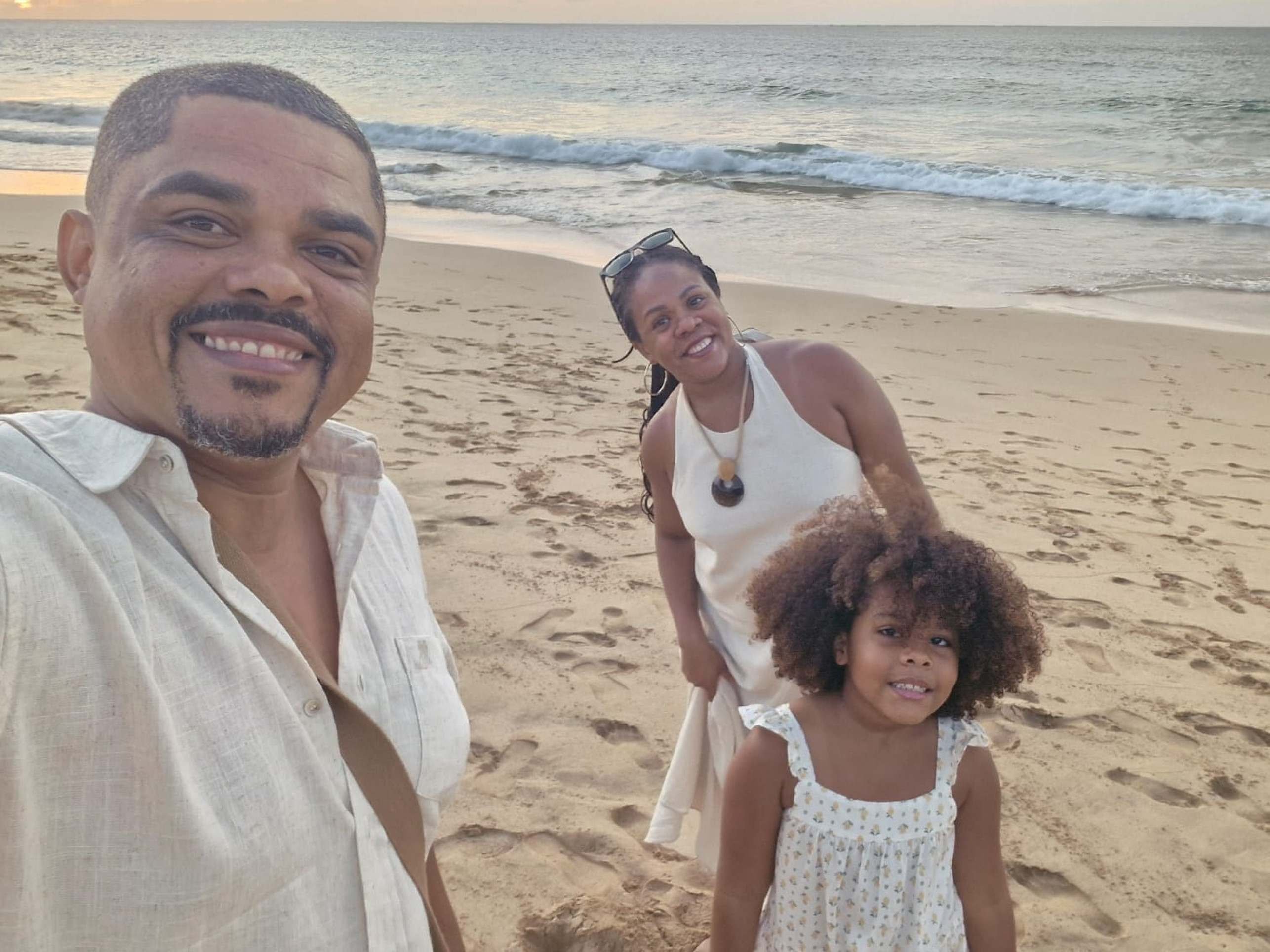 Mãe de Rihanna, 6 anos, Ana Carolina está no quarto mês da segunda gestação e sente um misto de emoções como se fosse a primeira gravidez