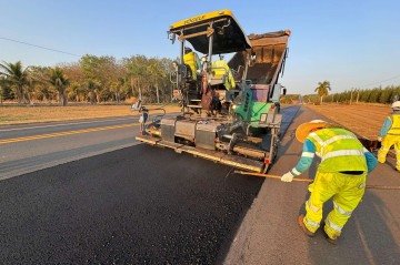 Segundo experimento com plástico reciclado em rodovias no país ocorreu em 2024, no município de Parapuã-SP 
