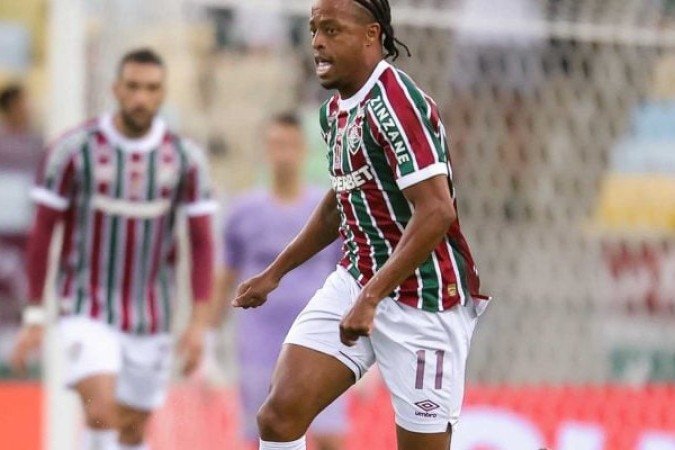 KENO - Teve um outro bom momento, mas deixou a desejar. Não levou perigo como é capaz de fazer - Nota 5,0 - Marcelo Gonçalves/Fluminense FC
