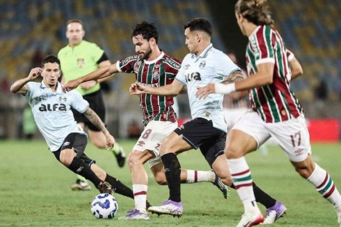 Jogador sofreu com a marcação dos gremistas - (crédito: Foto: Lucas Merçon / Fluminense F. C.) Jogador sofreu com a marcação dos gremistas - (crédito: Foto: Lucas Merçon / Fluminense F. C.)
