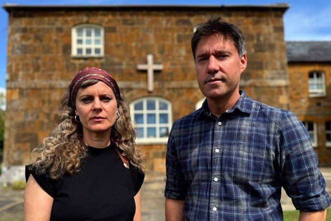Ellena Wood dirigiu anteriormente <em>O Estripador</em> (2020), uma série em quatro episódios que detalha as falhas da polícia na caçada do assassino em série britânico Peter Sutcliffe (1946-2020) -  (crédito: BBC)