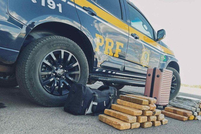 Drogas foram apreendidas durante fiscalização -  (crédito: PRF/Divulgação)