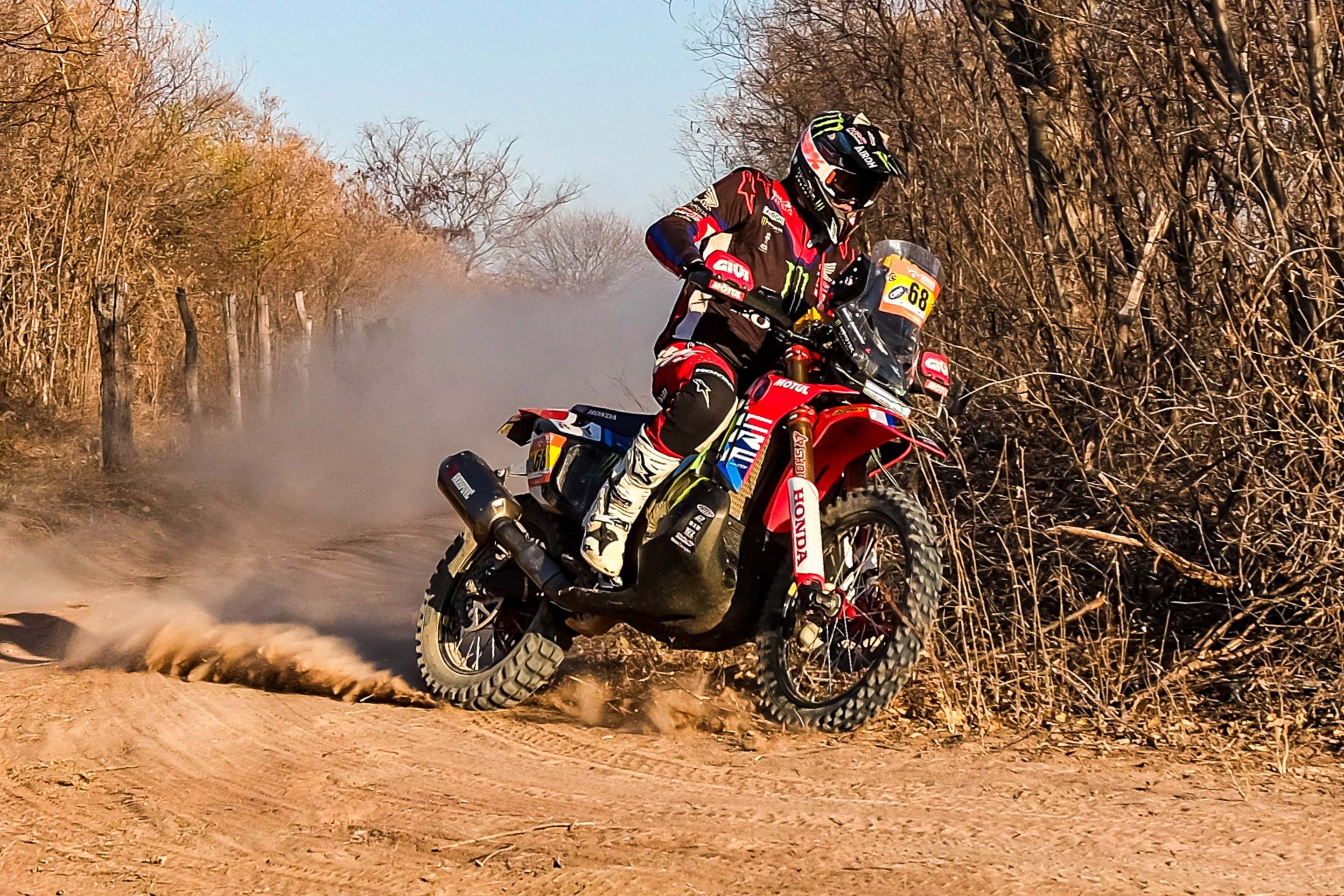 Um viva aos sertanejos: Rally dos Sertões chega ao fim após uma semana 