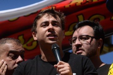 Chamada de Nikolas Ferreira para Jair Bolsonaro foi apontada por Alexandre de Moraes como um dos fatores para decretar a prisão domiciliar do ex-presidente -  (crédito: Tulio Santos/EM/D.A. Press)