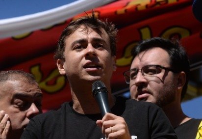 Chamada de Nikolas Ferreira para Jair Bolsonaro foi apontada por Alexandre de Moraes como um dos fatores para decretar a prisão domiciliar do ex-presidente -  (crédito: Tulio Santos/EM/D.A. Press)