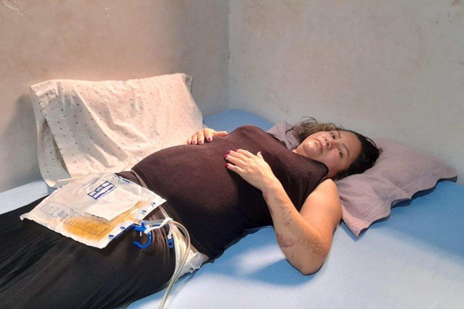 Denise dos Santos, 37, foi atingida pelo carro